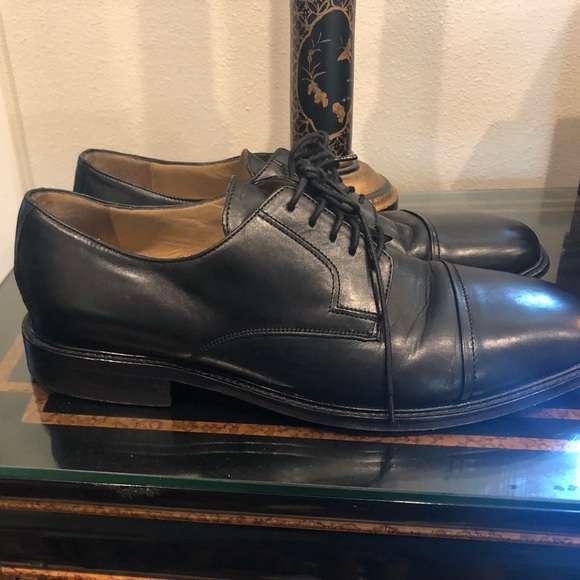 J Murphy by Johnston Murphy  wing tips Black 10 1/2 m great Pre owned main image 6